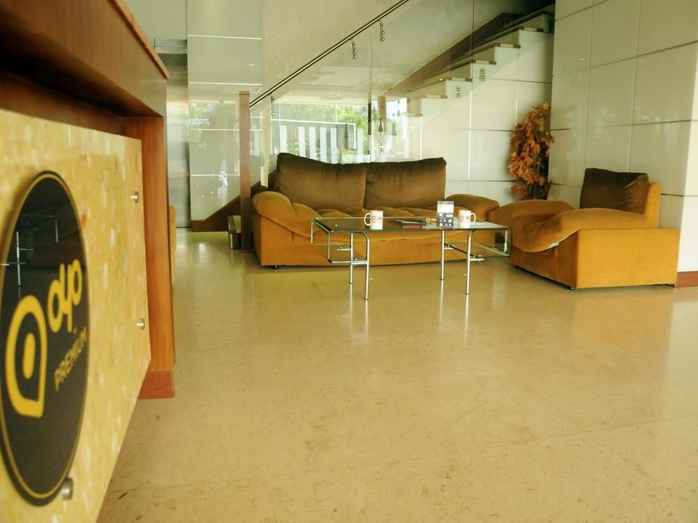 The Castello Residency Hotel โคอิมบาทอร์ ภายนอก รูปภาพ