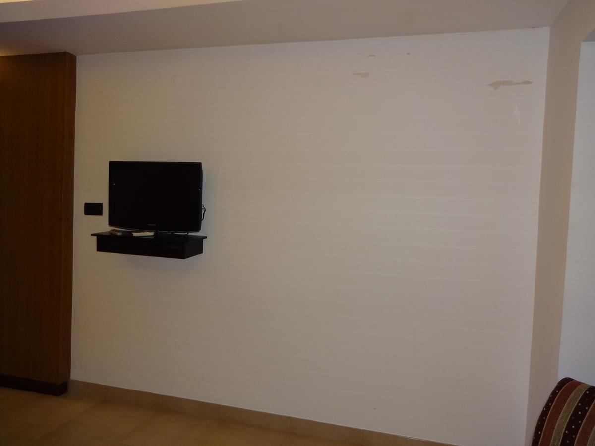 The Castello Residency Hotel โคอิมบาทอร์ ภายนอก รูปภาพ