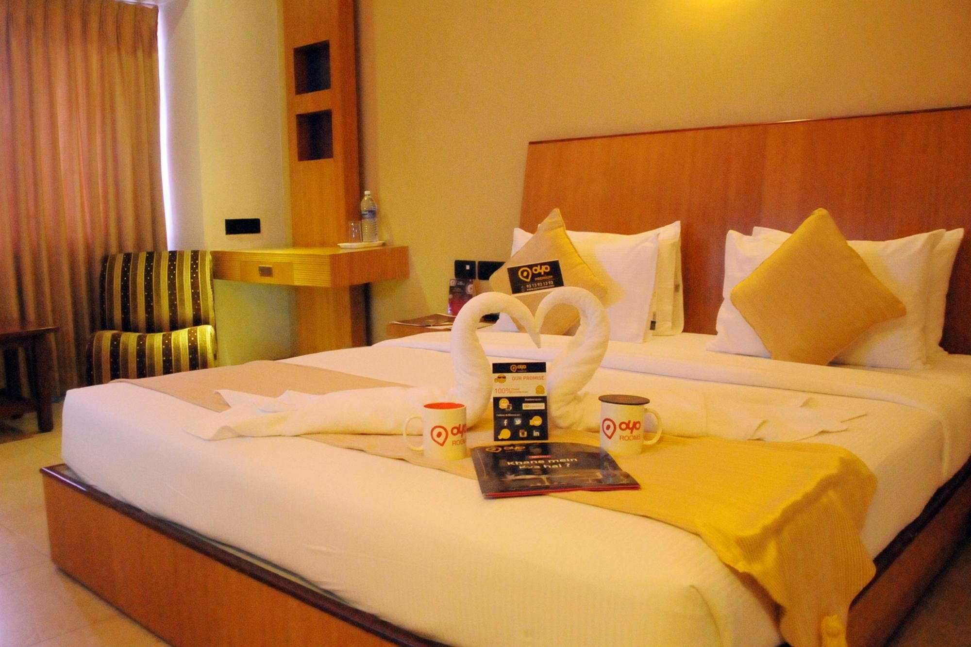 The Castello Residency Hotel โคอิมบาทอร์ ภายนอก รูปภาพ