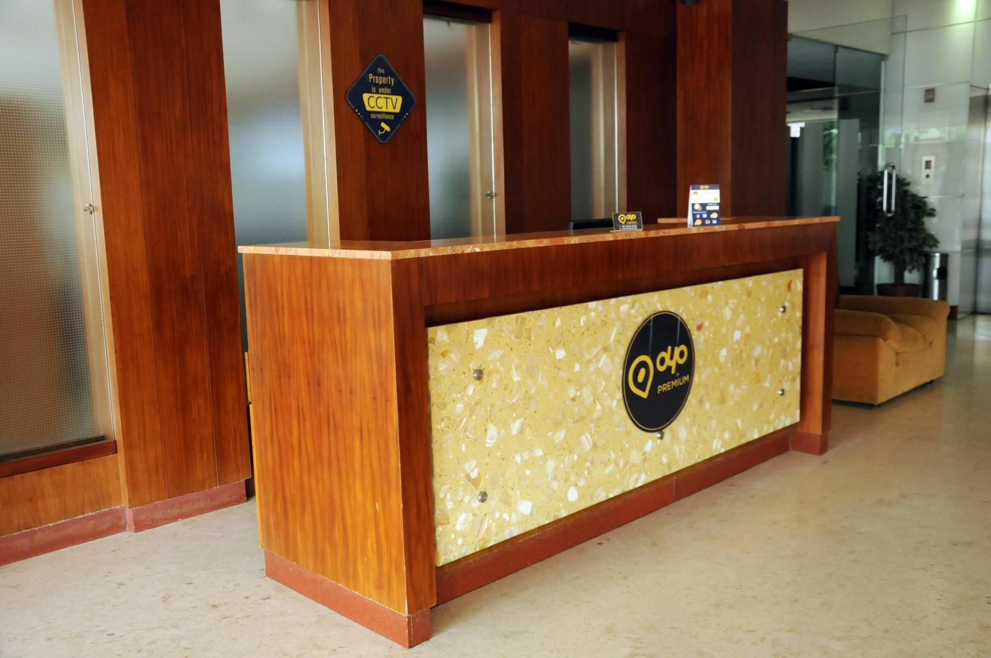 The Castello Residency Hotel โคอิมบาทอร์ ภายนอก รูปภาพ